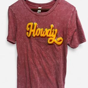 Women's Burgundy T-shirt Howdy Size Medium Punchy Country